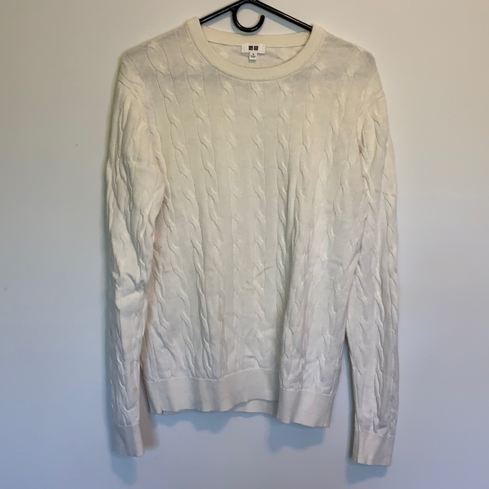 Uniqlo Cable Knit Medium White Sweater